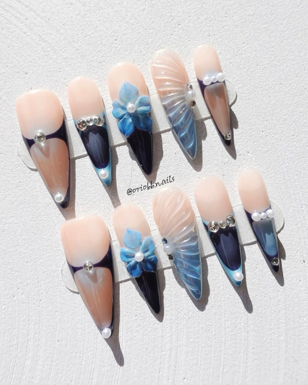 MIDNIGHT WINGS LONG STILETTO
