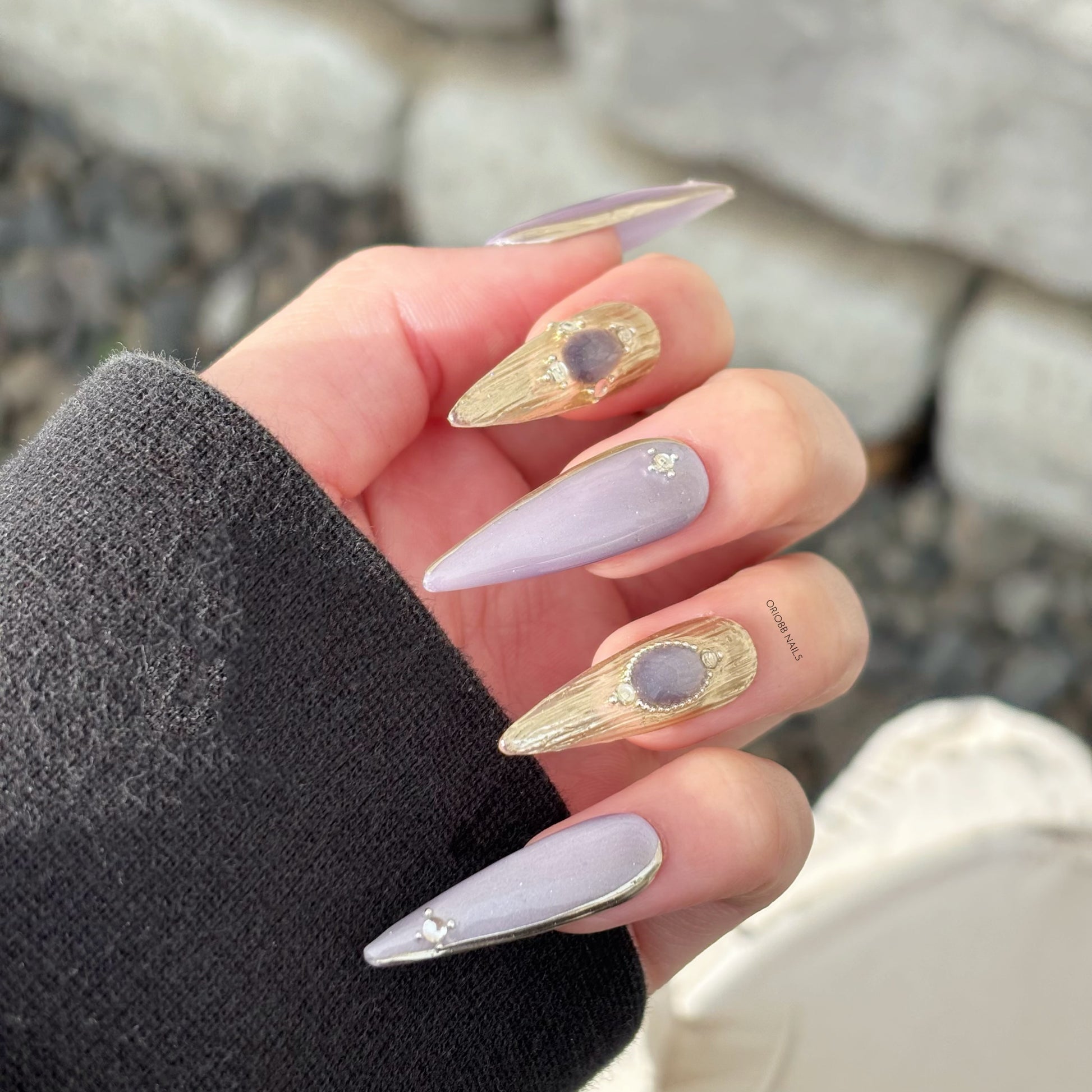 LUNAR BLOOM LONG STILETTO