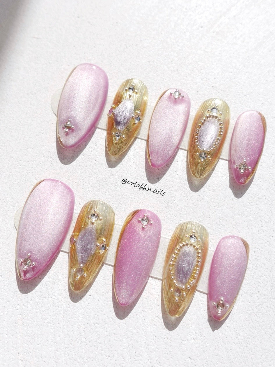 LUNAR BLOOM MEIDUM ALMOND
