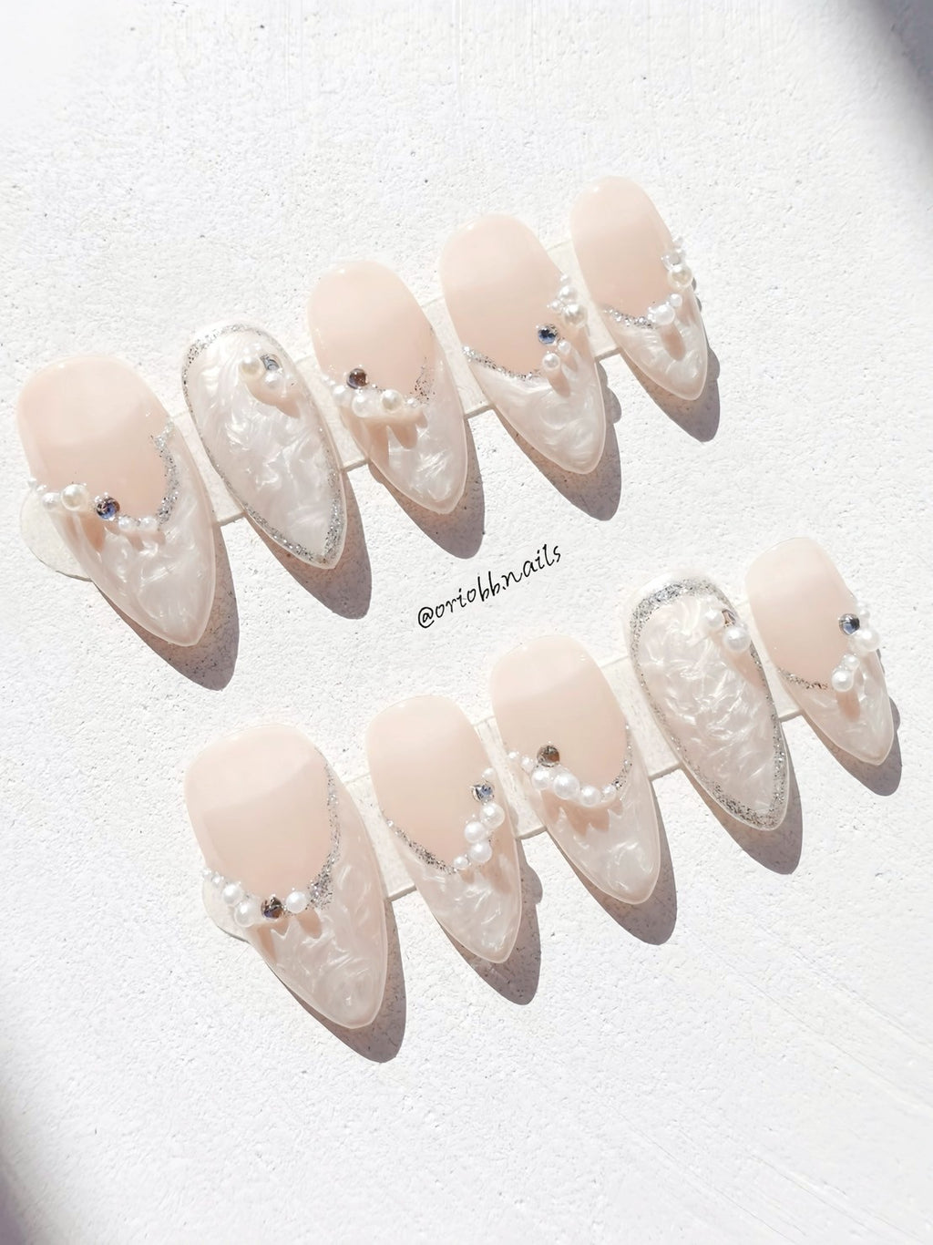 PEARL VEIL MEDIUM ALMOND