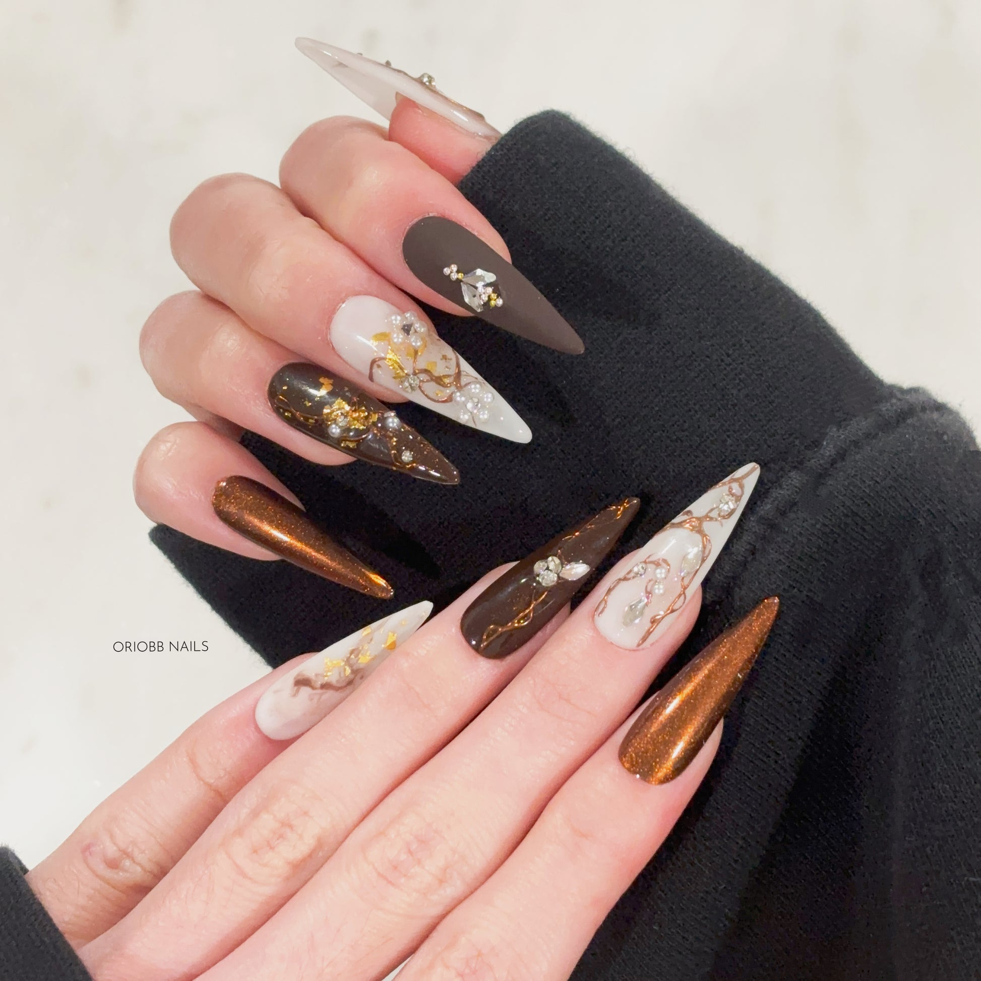 GILDED TWILIGHT LONG STILETTO