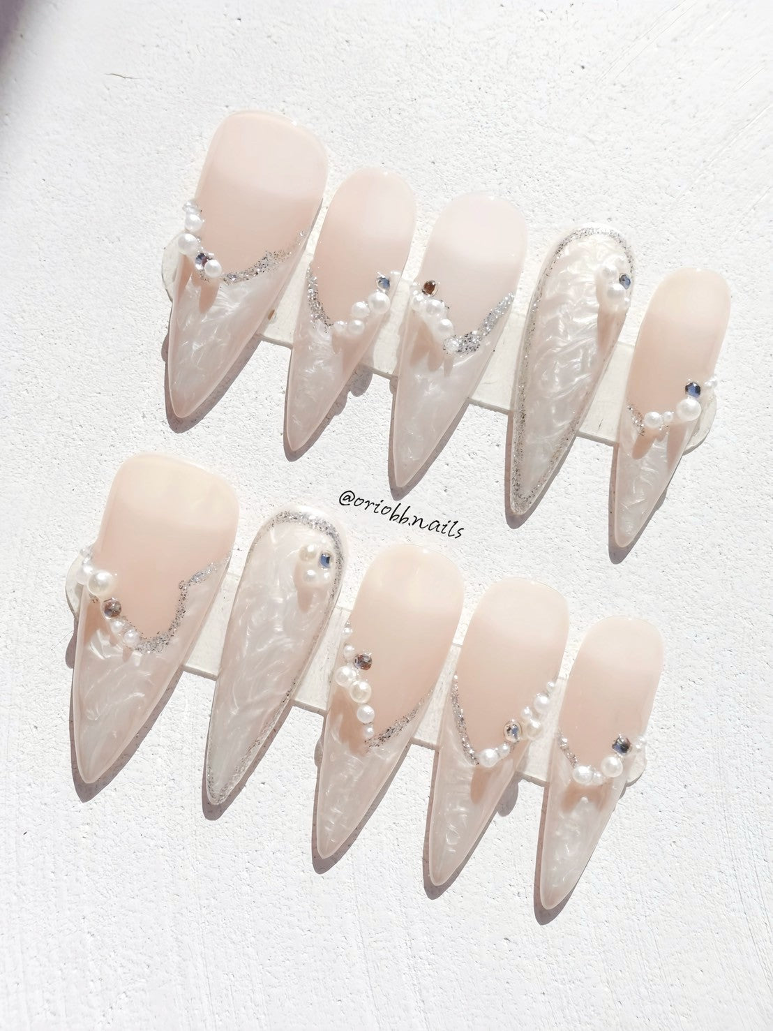 PEARL VEIL LONG STILETTO