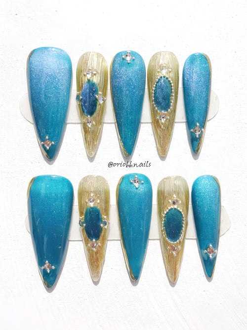 AQUA ROYALE LONG STILETTO