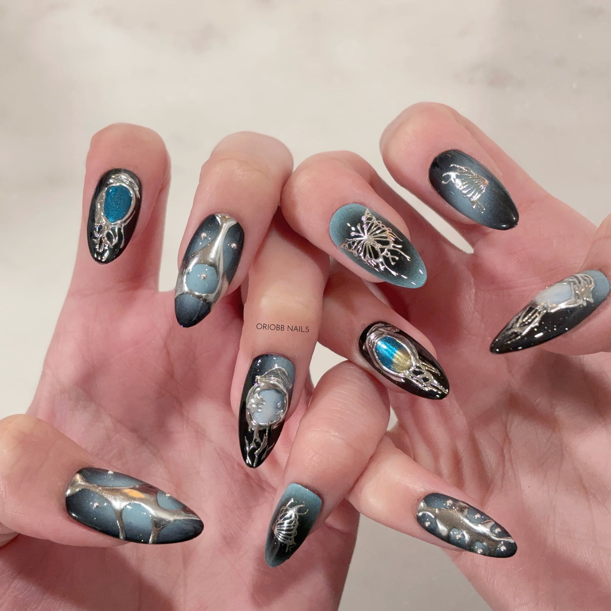 NEBULA DRIFT MEDIUM ALMOND