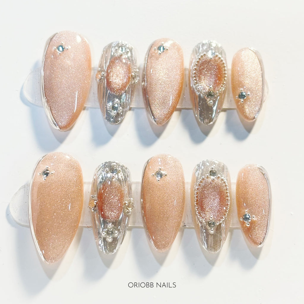 PEACH GLASS MEDIUM ALMOND