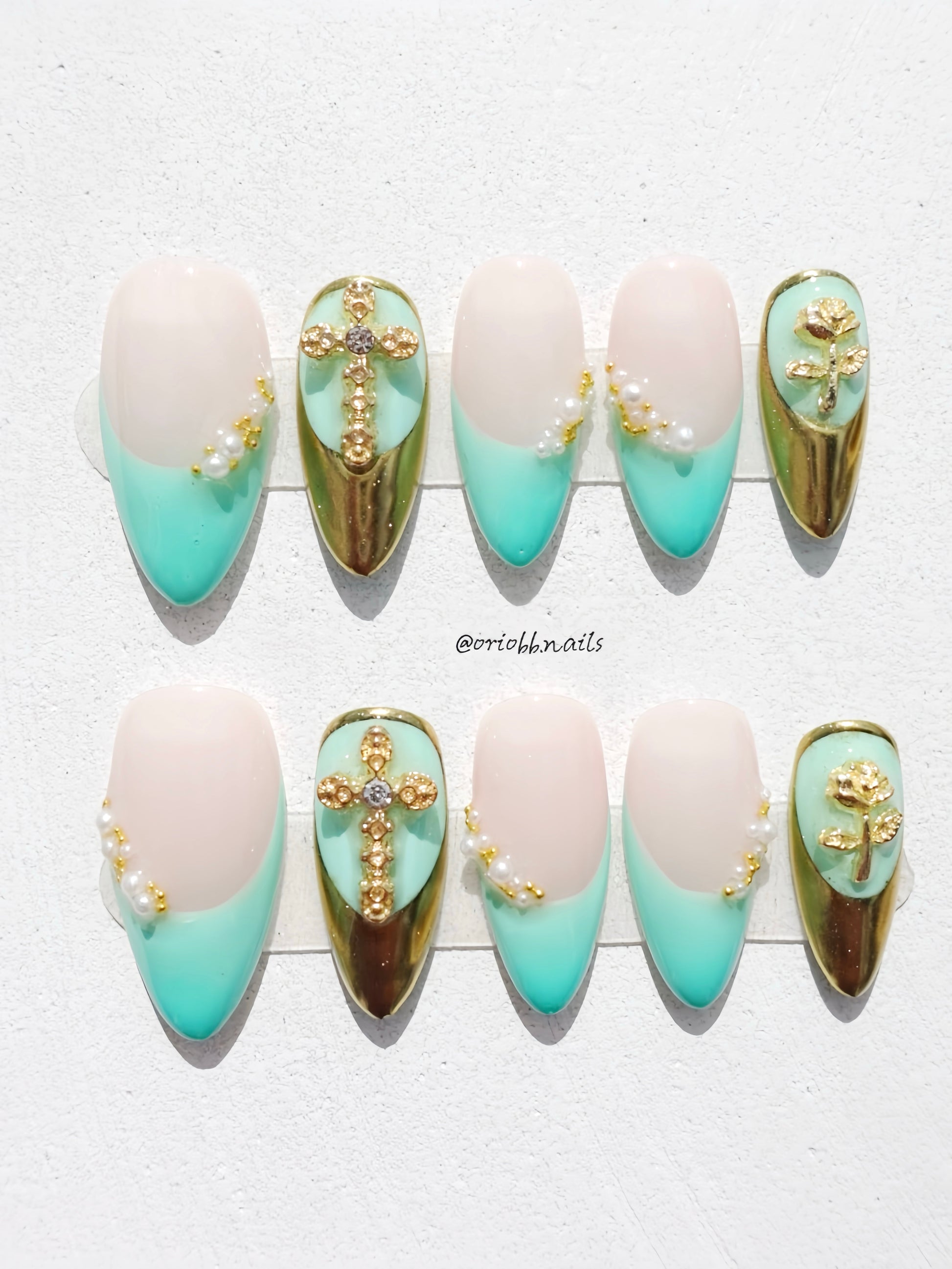 MINT HALO
