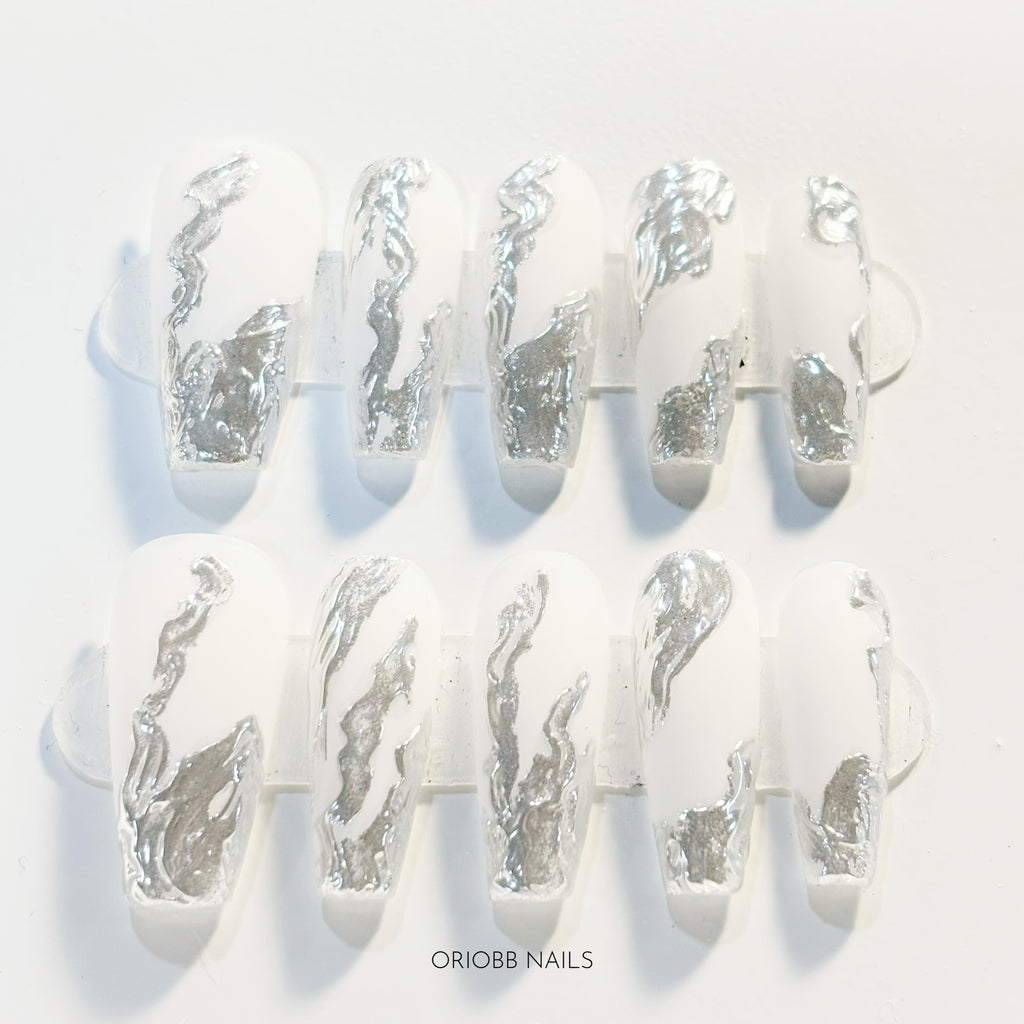 WHITE HEAT MEDIUM COFFIN