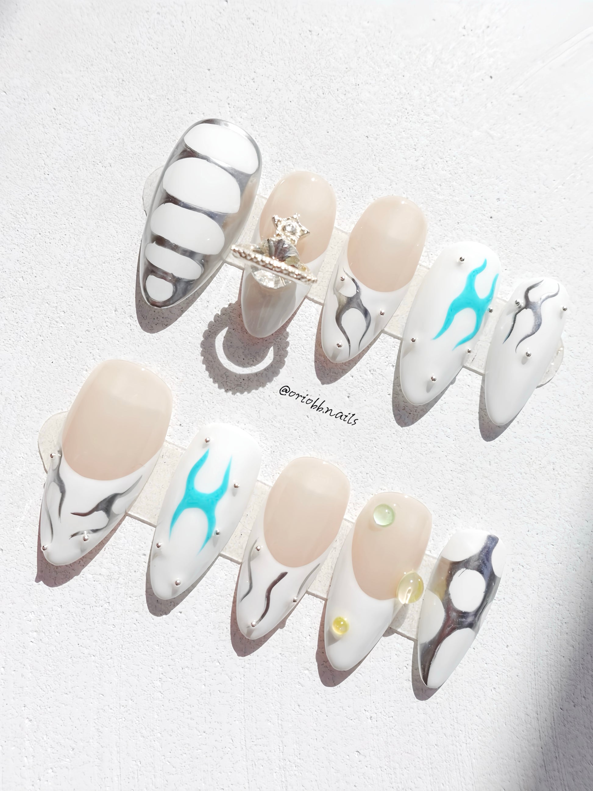 PURE GLITCH MEDIUM ALMOND