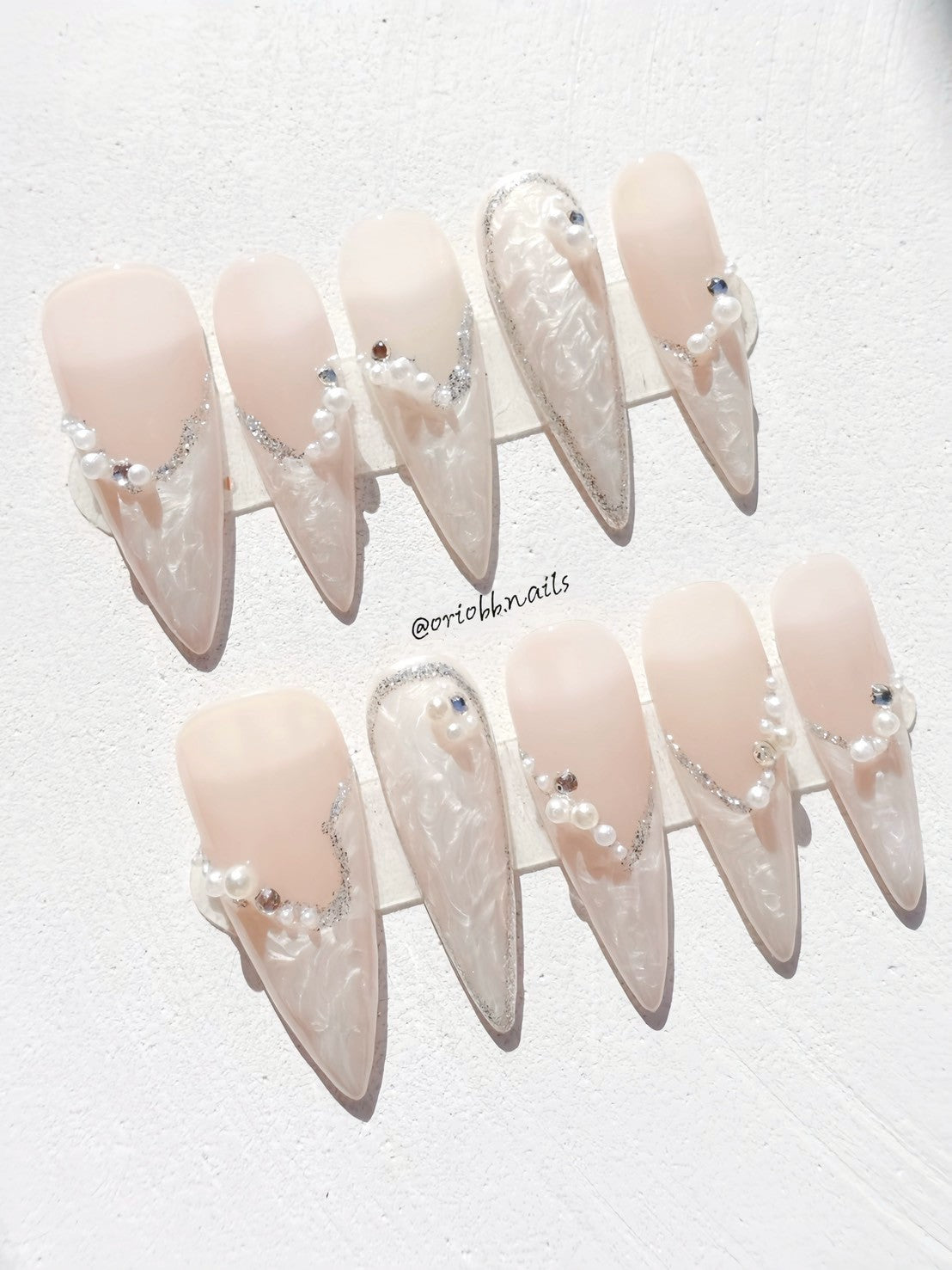 PEARL VEIL LONG STILETTO
