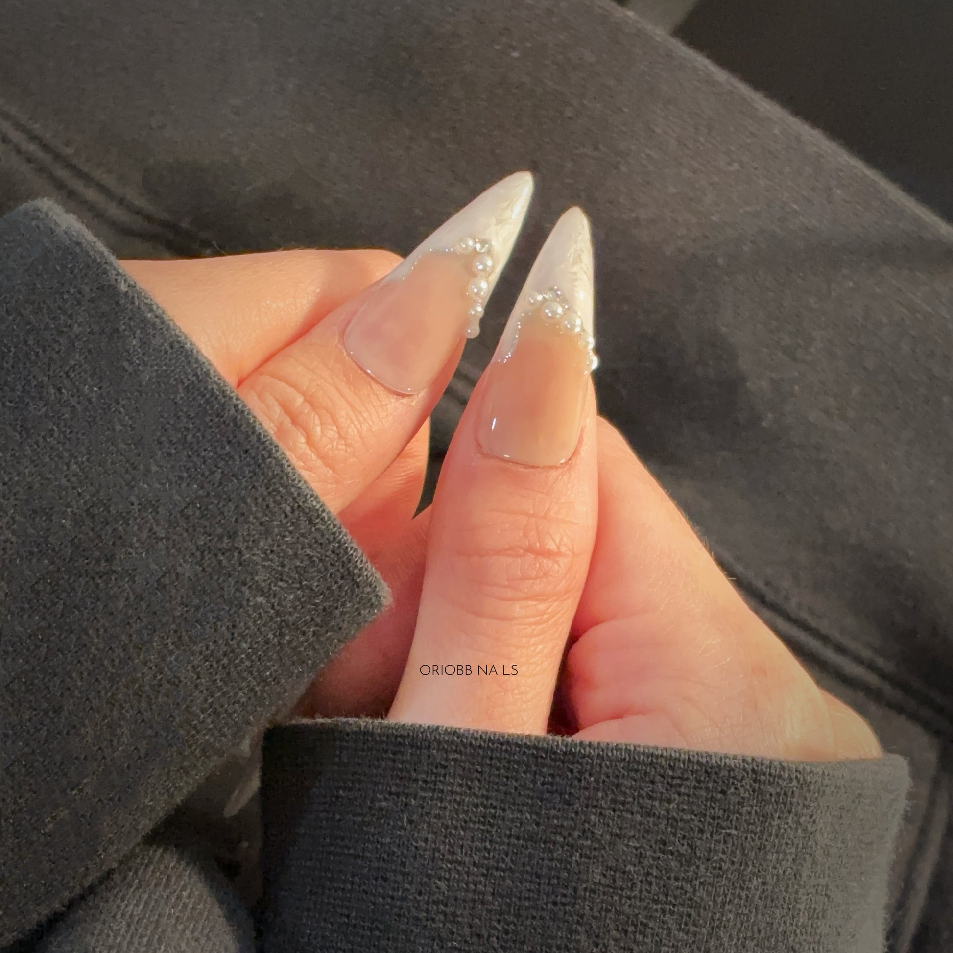 PEARL VEIL LONG STILETTO